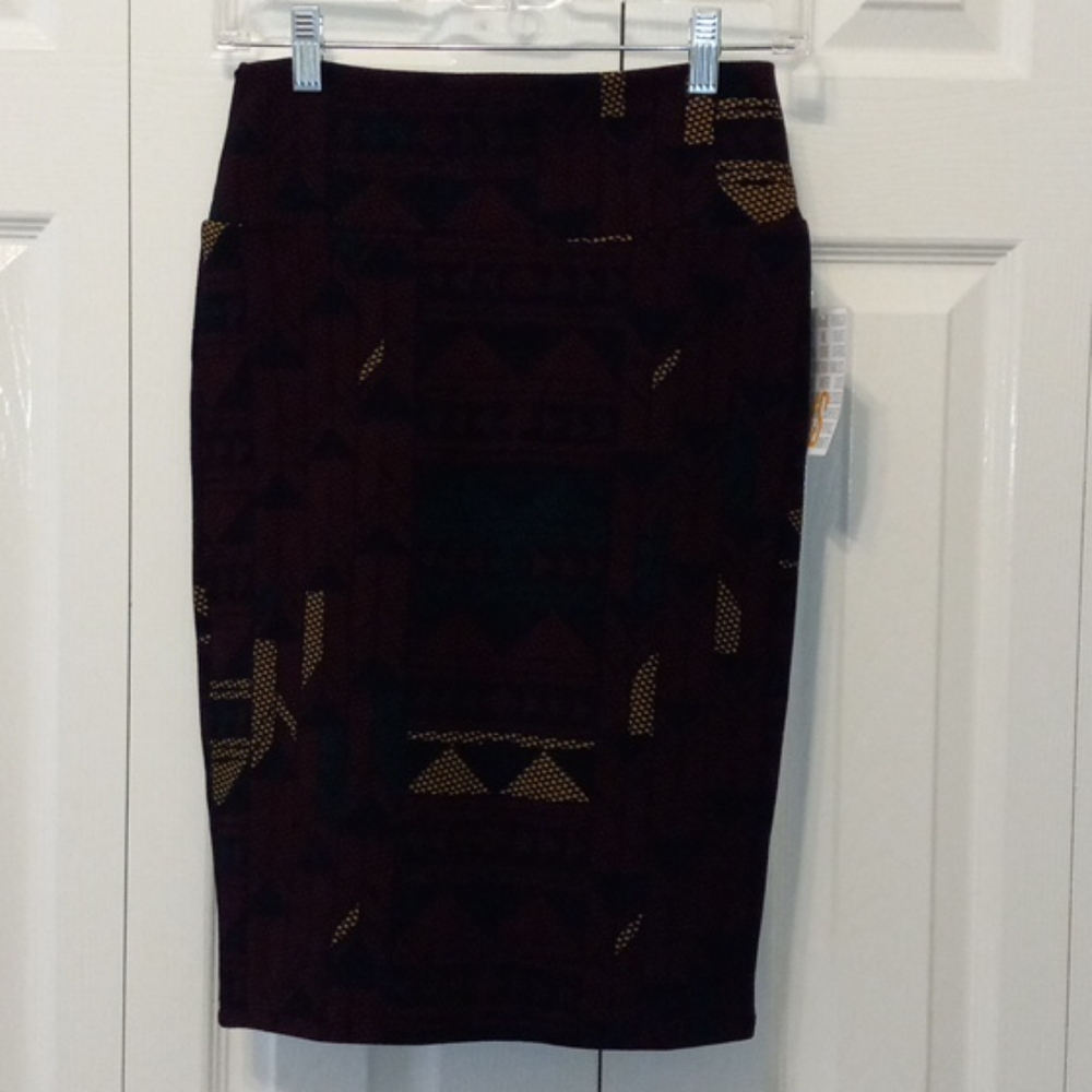 LuLaRoe Cassie skirt